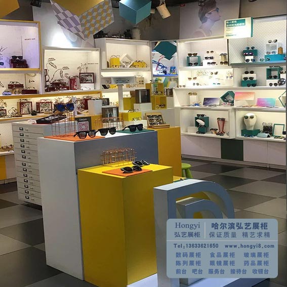 哈爾濱烤漆展柜的保養知識